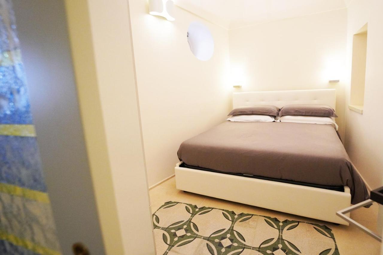 Santa Cesarea Residence Casa Vacanze - La Vetta Del Sasso Barisano Matera Eksteriør bilde